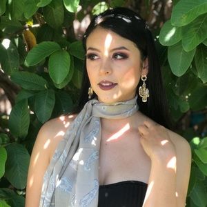 Meet your Posher, Gabriela